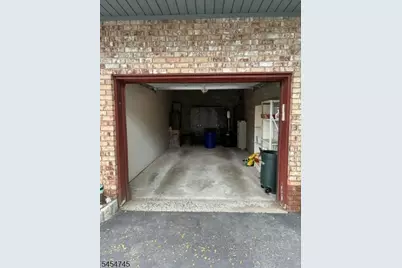 132 Indian Hollow Ct #132, Mahwah, NJ 07430 - Photo 14