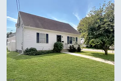 566 Elder Ave, Phillipsburg, NJ 08865 - Photo 1