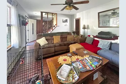 566 Elder Ave, Phillipsburg, NJ 08865 - Photo 2