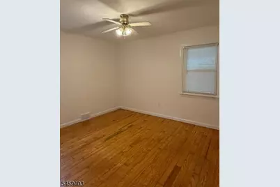 546 Vail Rd, Roxbury Township, NJ 07850 - Photo 12