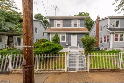 125 Pine Grove Ter, Newark, NJ 07106 - Photo 1