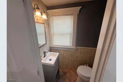 33 Poplar Ave, Pequannock Township, NJ 07444 - Photo 10
