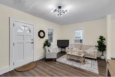 906 Dewitt St, Linden, NJ 07036 - Photo 2