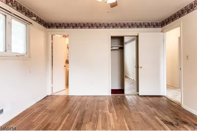 28 Overlook Dr, Jefferson Township, NJ 07438 - Photo 16
