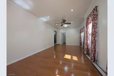 337 Stiles St, Union Township, NJ 07088 - Photo 6