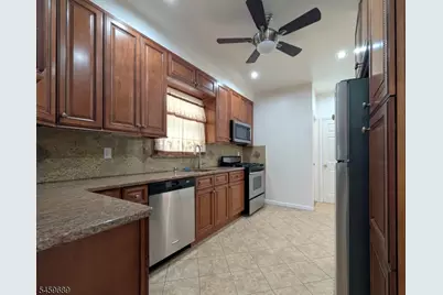 337 Stiles St, Union Township, NJ 07088 - Photo 10