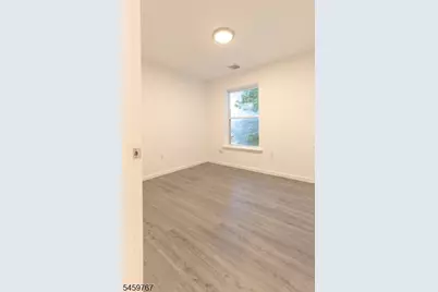 242 Graham Ave, Paterson, NJ 07501 - Photo 18