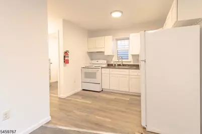 242 Graham Ave, Paterson, NJ 07501 - Photo 4