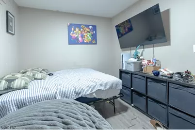 242 Graham Ave, Paterson, NJ 07501 - Photo 38