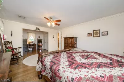 544 Pinewood Ave, Roselle Park, NJ 07204 - Photo 30