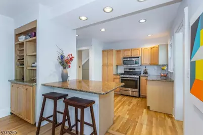 69 Gordonhurst Ave, Montclair, NJ 07043 - Photo 26
