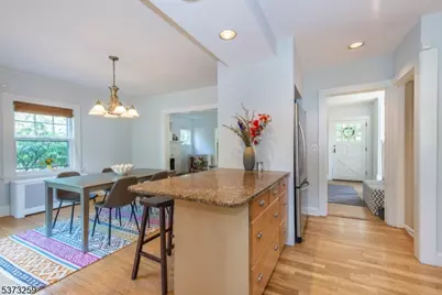 69 Gordonhurst Ave, Montclair, NJ 07043 - Photo 22