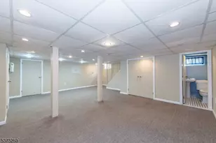 69 Gordonhurst Ave, Montclair, NJ 07043 - Photo 40