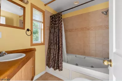 20 Pershing Ave, Jefferson Township, NJ 07849 - Photo 16