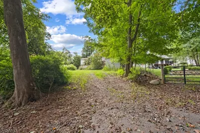 20 Pershing Ave, Jefferson Township, NJ 07849 - Photo 24