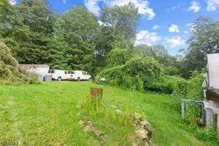 20 Pershing Ave, Jefferson Township, NJ 07849 - Photo 24