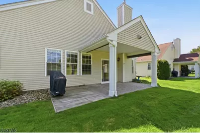 62 Kensington Cir, White Township, NJ 07823 - Photo 28