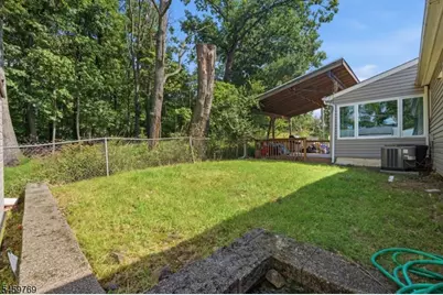 50 Woods Rd, Little Falls Township, NJ 07424 - Photo 14