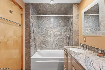 50 Woods Rd, Little Falls Township, NJ 07424 - Photo 12