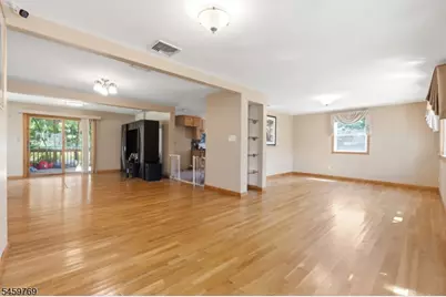 50 Woods Rd, Little Falls Township, NJ 07424 - Photo 2