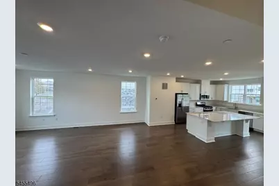 71 Eastwood Ter, East Hanover Township, NJ 07936 - Photo 6