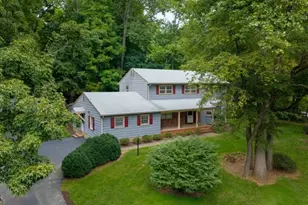 1 Holly Dr, Randolph Township, NJ 07869 - Photo 6