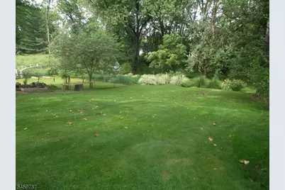 1455 Brookside Dr, Union Township, NJ 07083 - Photo 34