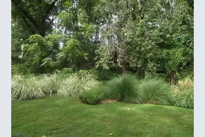 1455 Brookside Dr, Union Township, NJ 07083 - Photo 36