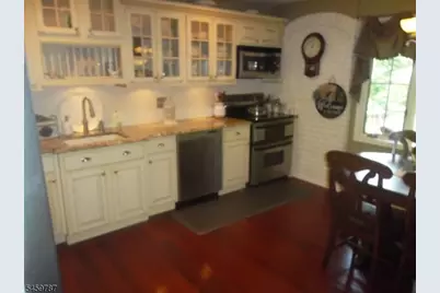 1455 Brookside Dr, Union Township, NJ 07083 - Photo 34