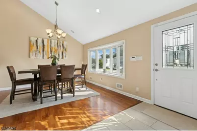 57 Cleveland Avenue, Woodbridge Township, NJ 07067 - Photo 2