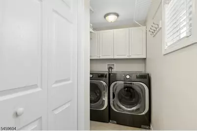 57 Cleveland Avenue, Woodbridge Township, NJ 07067 - Photo 18