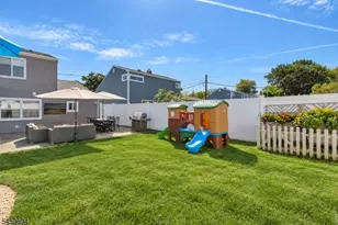 57 Cleveland Ave, Woodbridge Township, NJ 07067 - Photo 30