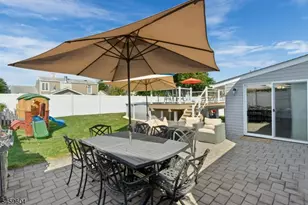 57 Cleveland Ave, Woodbridge Township, NJ 07067 - Photo 26