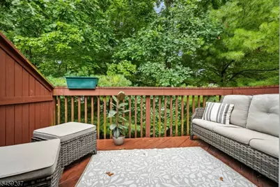 25 Ridgeview Ter, Jefferson Township, NJ 07438 - Photo 22