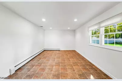 11 Mary Pl, Pequannock Township, NJ 07440 - Photo 22