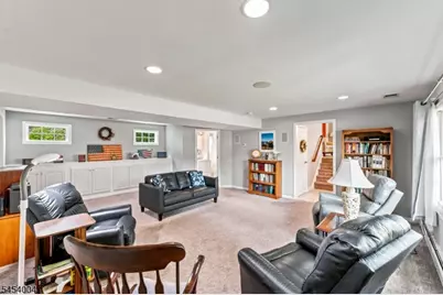 11 Mary Pl, Pequannock Township, NJ 07440 - Photo 18