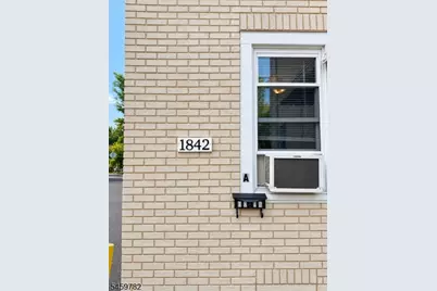 1842 W 5th St, Piscataway Township, NJ 08854 - Photo 2