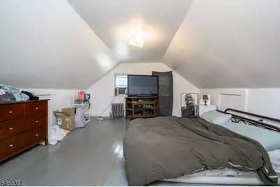 327 Rifle Camp Rd, Woodland Park, NJ 07424 - Photo 22