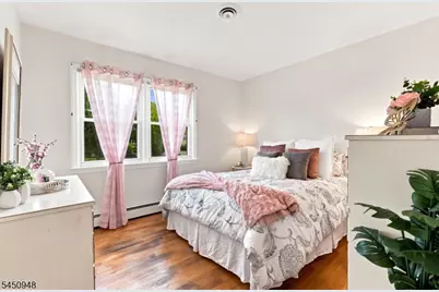 17 Dando Ct, Clifton, NJ 07013 - Photo 24