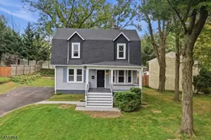 842 Berkeley Ave, Plainfield, NJ 07062 - Photo 1