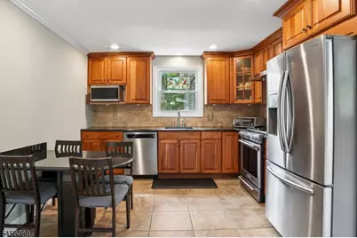 41 Forest Ter, Wayne, NJ 07470 - Photo 10