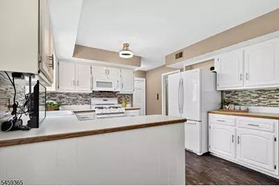 52 Hoagland Dr, Montgomery Township, NJ 08502 - Photo 14