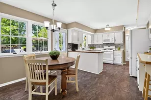 52 Hoagland Dr, Montgomery Township, NJ 08502 - Photo 10