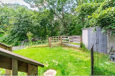 8 Rollins Trl, Hopatcong, NJ 07843 - Photo 26