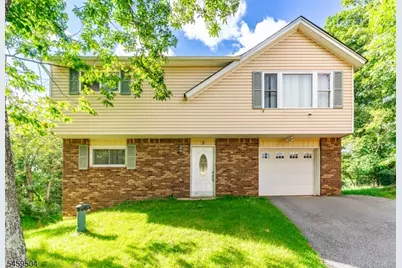 8 Rollins Trl, Hopatcong, NJ 07843 - Photo 1