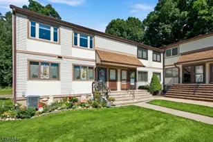 1901B Stonegate Ln, Stanhope, NJ 07874 - Photo 1