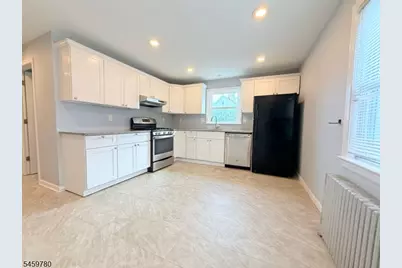 109 Sherman Ave, Roselle Park, NJ 07204 - Photo 4