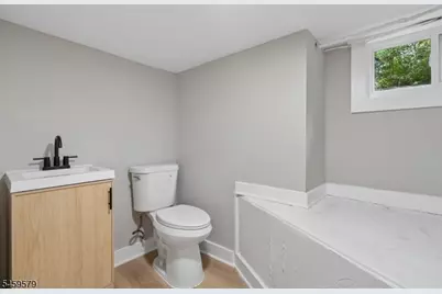193 Monroe Trl, Hopatcong, NJ 07843 - Photo 22