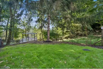 193 Monroe Trl, Hopatcong, NJ 07843 - Photo 46