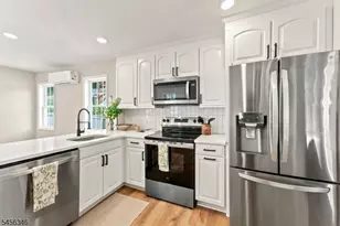 26 Harriman Ave, Denville, NJ 07834 - Photo 2